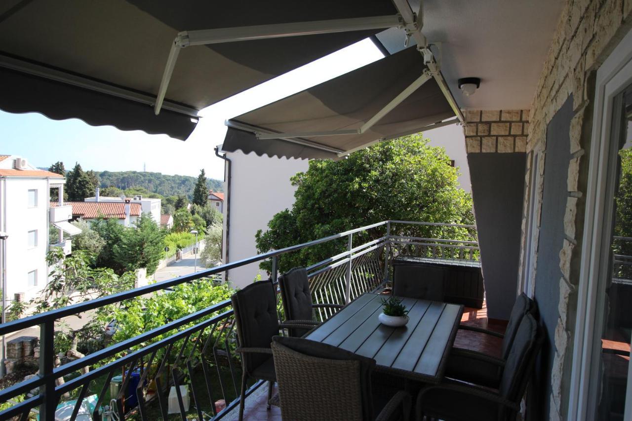 Molo View Apartment 罗维尼 外观 照片