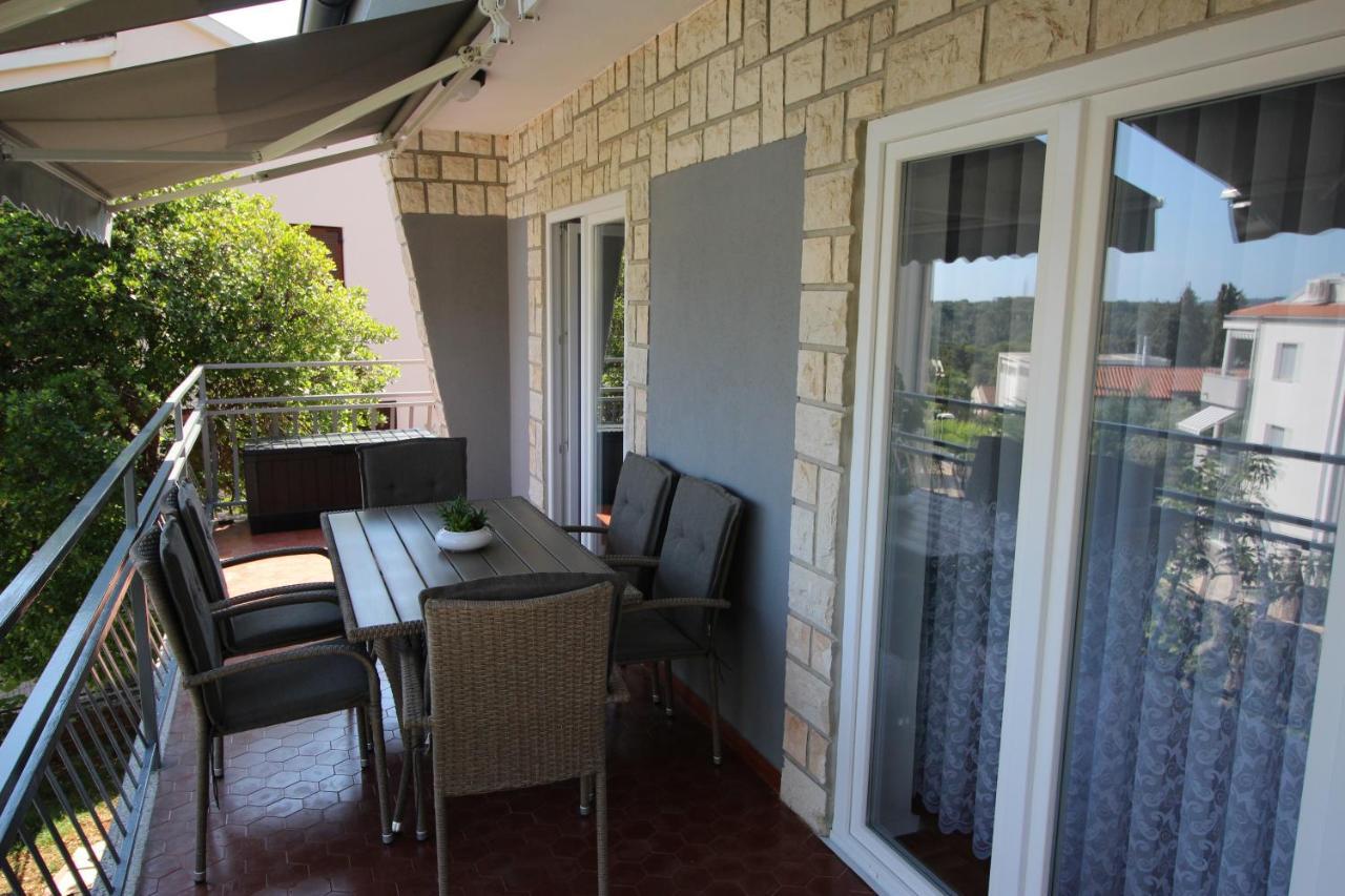 Molo View Apartment 罗维尼 外观 照片