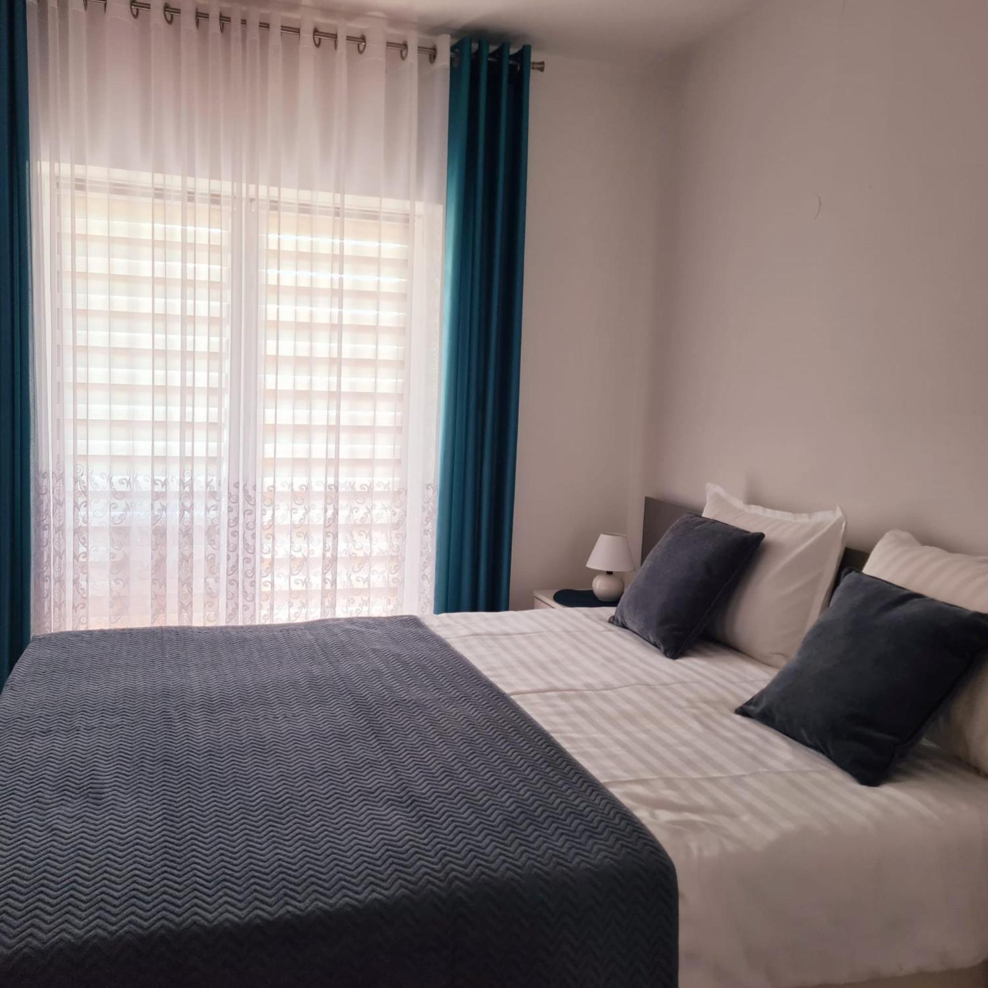 Molo View Apartment 罗维尼 外观 照片